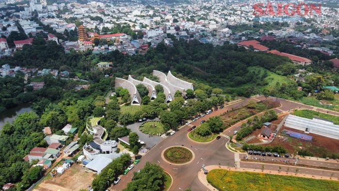 ab32f3df3592dccc8583 Khu đô thị sinh thái văn hóa, cà phê Suối Xanh đang được Công ty Trung Nguyên triển khai đầu tư. Ảnh: MAI CƯỜNG