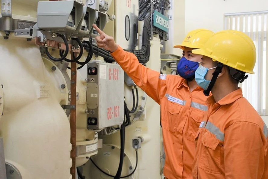 Loạt bất cập về giá điện - Ảnh 1. Loạt bất cập về giá điện - Ảnh 1.