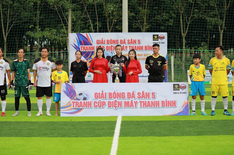 Chơn Thành- Bình Phước: Bế mạc Giải bóng đá S5 tranh cúp điện máy Thanh Bình 2023