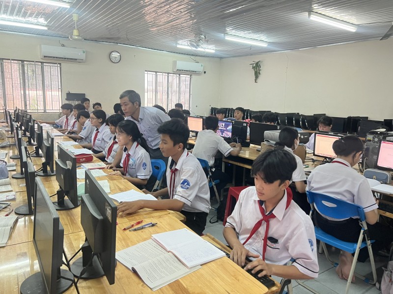 Bình Dương luôn siết chặt công tác dạy thêm, học thêm, tập trung đổi mới phương pháp học tập và giảng dạy ở các cấp học