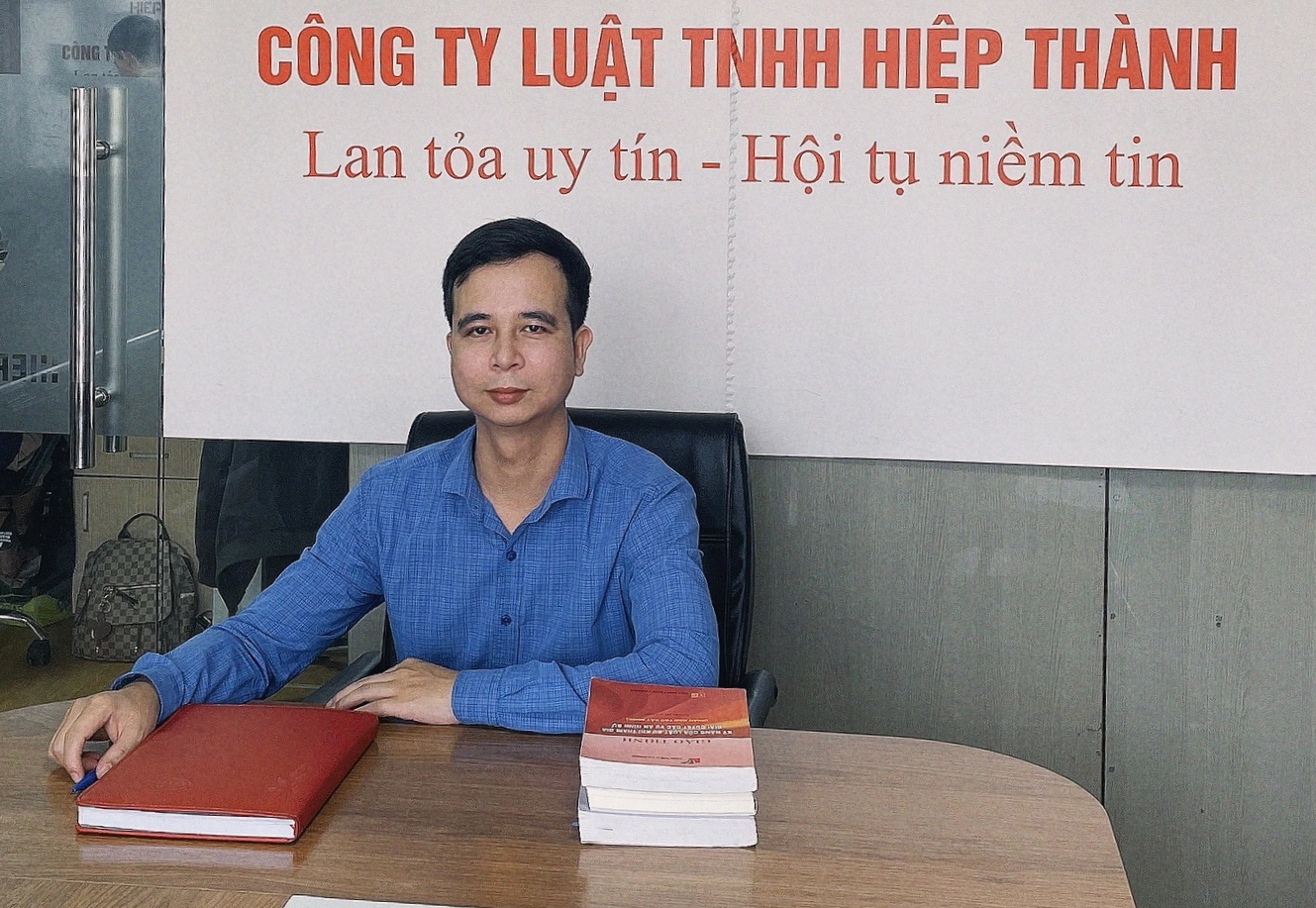 Vụ hoả hoạn thiêu rụi hàng trăm xe của sinh viên sẽ được xử lý như thế nào? - Ảnh 6. Vụ hoả hoạn thiêu rụi hàng trăm xe của sinh viên sẽ được xử lý như thế nào? - Ảnh 6.