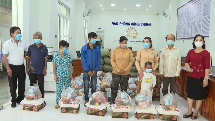 Điểm sáng Văn phòng công chứng Trương Thanh Hậu, thực hiện tốt chính sách, pháp luật thuế và công tác an sinh xã hội