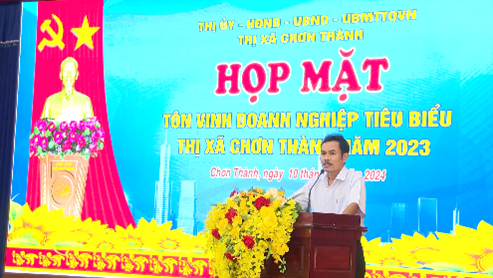 Điểm sáng Văn phòng công chứng Trương Thanh Hậu, thực hiện tốt chính sách, pháp luật thuế và công tác an sinh xã hội