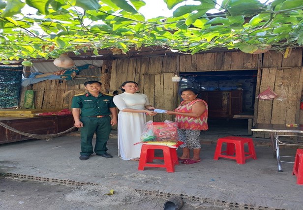 Bình Phước: Cửa hàng không đồng phường Minh Long, thị xã Chơn Thành tham gia Chương trình “Xuân biên giới”