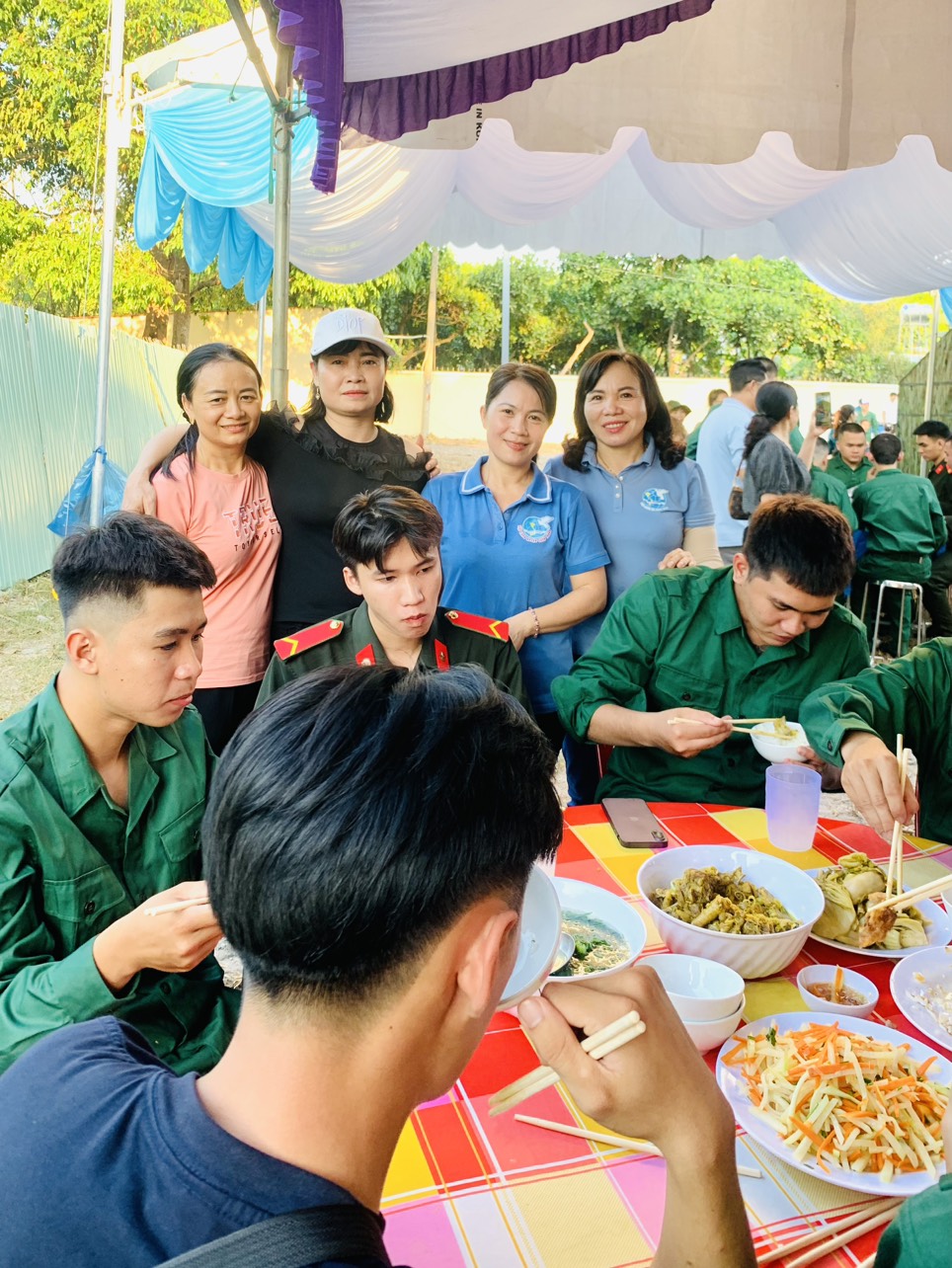 Các cấp Hội phụ nữ thị xã Chơn Thành chăm lo cho tân binh lên đường nhập ngũ năm 2024