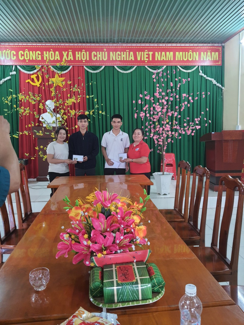 Các cấp Hội phụ nữ thị xã Chơn Thành chăm lo cho tân binh lên đường nhập ngũ năm 2024