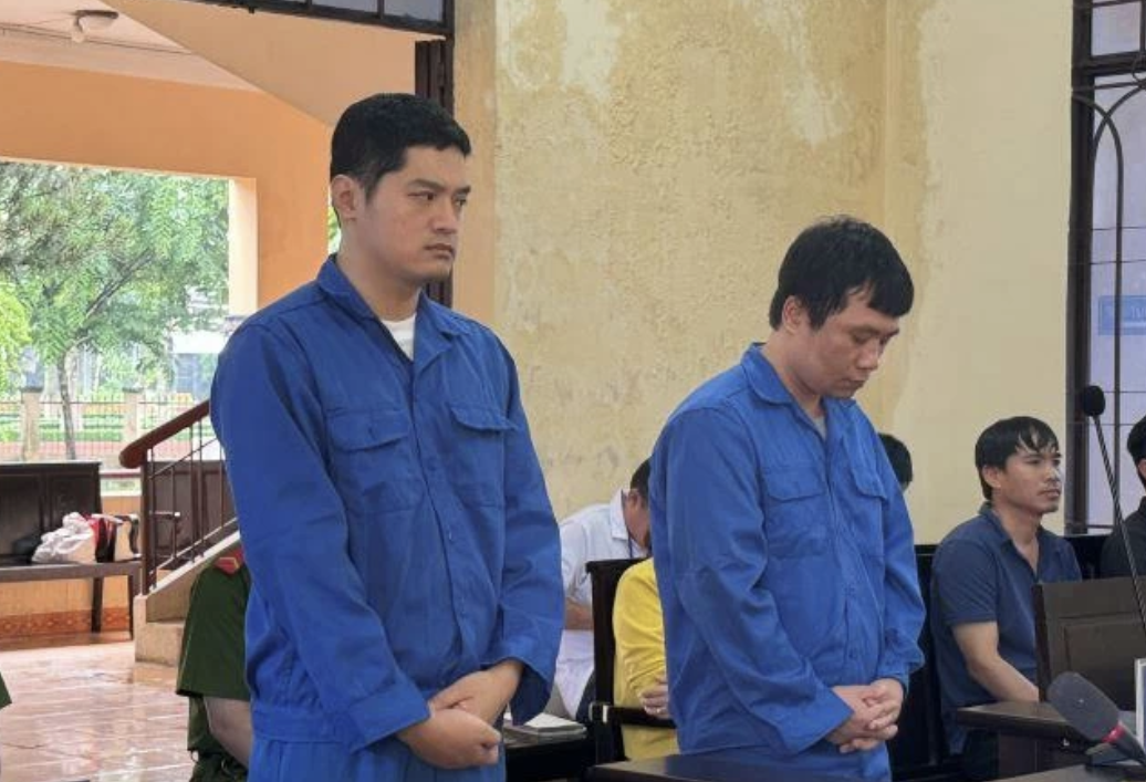 Tài xế xe khách Thành Bưởi tông chết 5 người trên QL20 lĩnh 11 năm 6 tháng tù- Ảnh 1. Tài xế xe khách Thành Bưởi tông chết 5 người trên QL20 lĩnh 11 năm 6 tháng tù- Ảnh 1.