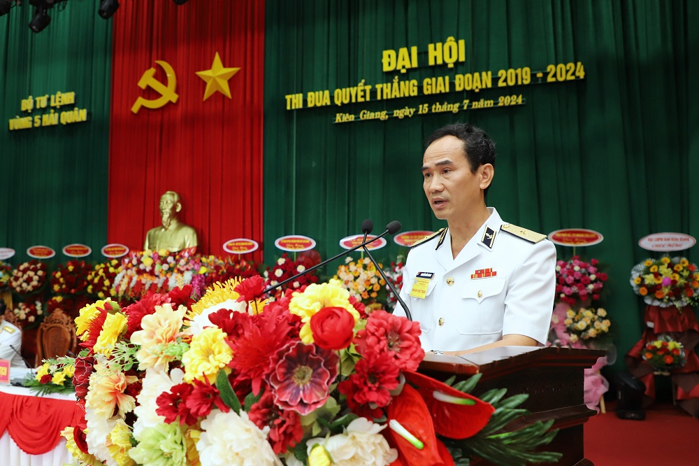 Bộ Tư lệnh Vùng 5 Hải quân thực hiện tốt phong trào thi đua quyết thắng