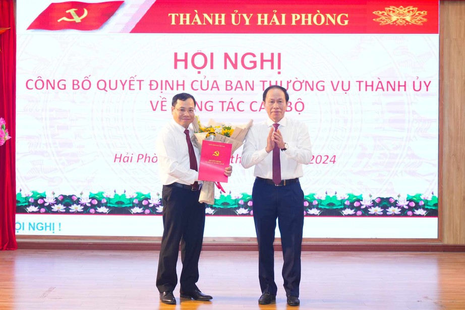 Hải Phòng điều động, bổ nhiệm nhiều nhân sự chủ chốt nhiệm kỳ 2020-2025
- Ảnh 1.