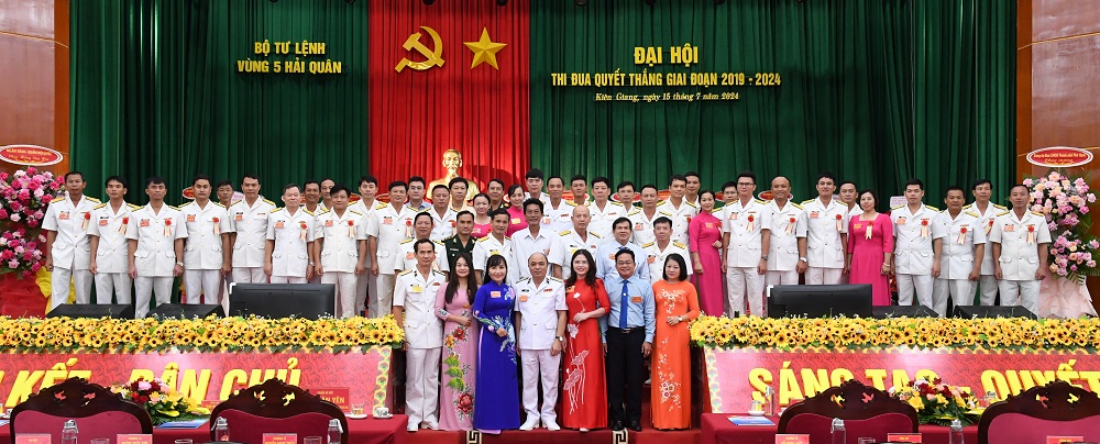 Bộ Tư lệnh Vùng 5 Hải quân thực hiện tốt phong trào thi đua quyết thắng