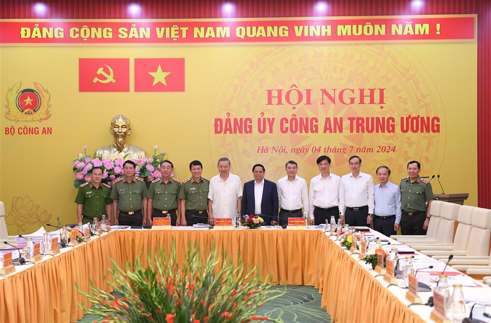 Toàn văn phát biểu của Tổng Bí thư gửi hội nghị Đảng ủy Công an Trung ương- Ảnh 1. Toàn văn phát biểu của Tổng Bí thư gửi hội nghị Đảng ủy Công an Trung ương- Ảnh 1.