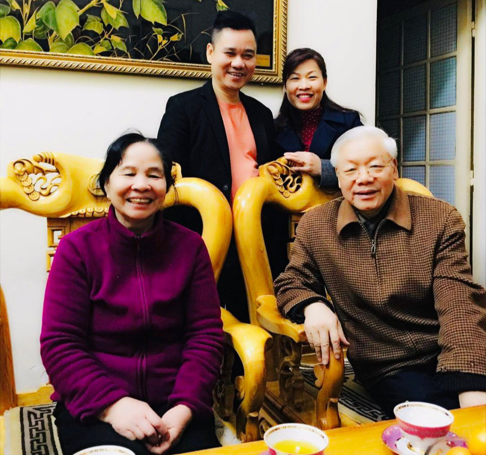 "Người dân phố Thiền Quang mất đi một người thân"- Ảnh 1. "Người dân phố Thiền Quang mất đi một người thân"- Ảnh 1.