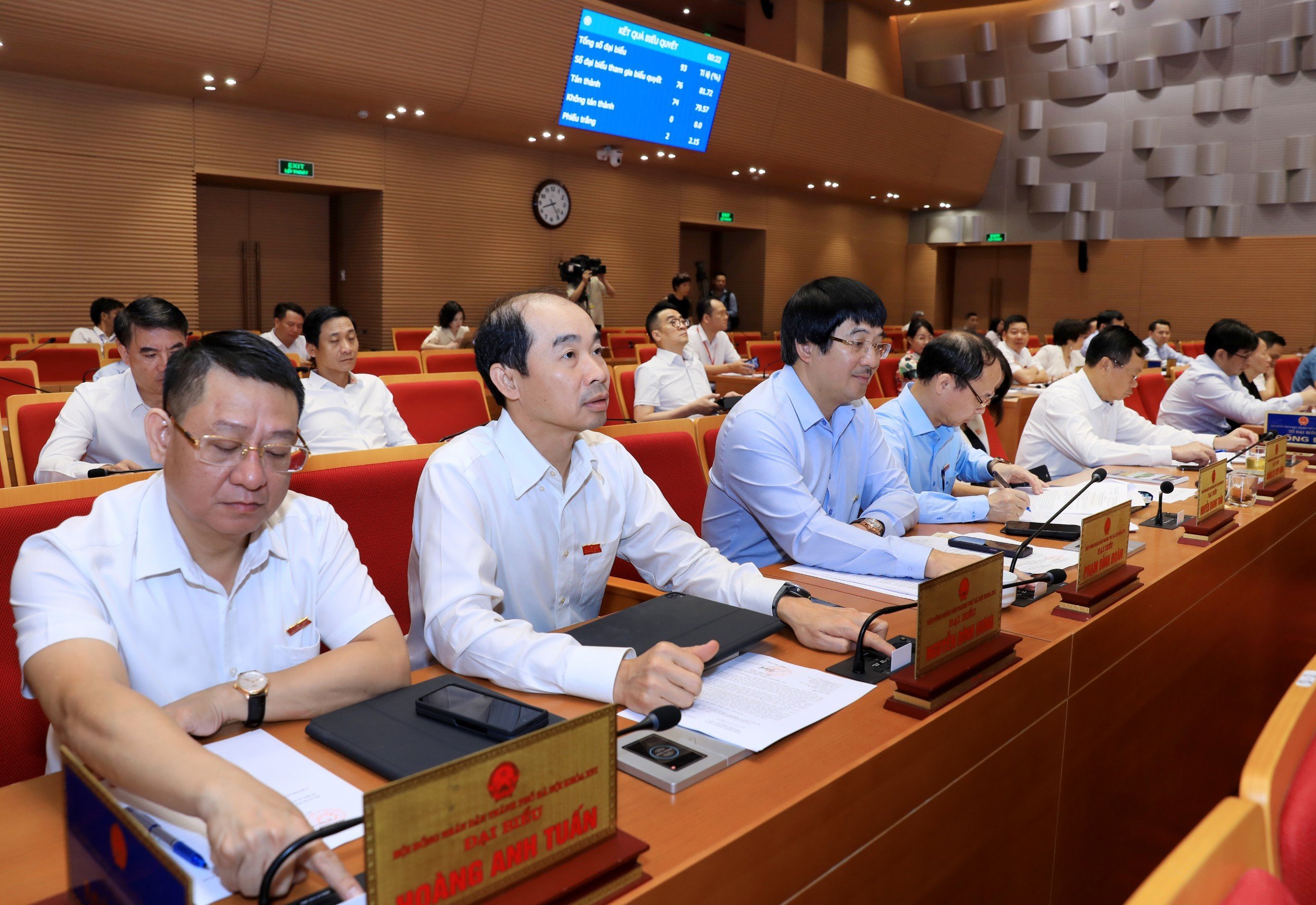 Hà Nội hoãn thông qua chủ trương đầu tư nhiều dự án giao thông- Ảnh 1. Hà Nội hoãn thông qua chủ trương đầu tư nhiều dự án giao thông- Ảnh 1.