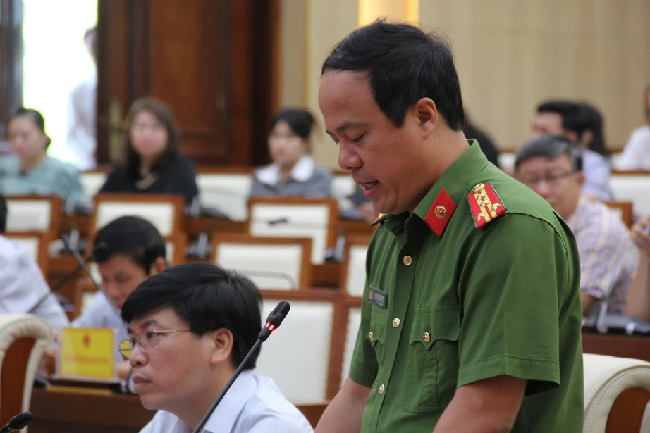 Vụ nổ ở Nhà máy Đóng tàu Dung Quất: Vì sao chưa khởi tố bị can?- Ảnh 1. Vụ nổ ở Nhà máy Đóng tàu Dung Quất: Vì sao chưa khởi tố bị can?- Ảnh 1.