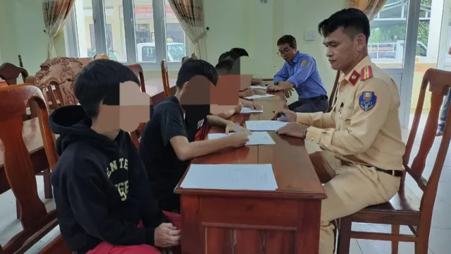 Nghiêm trị nạn ném đá tàu xe- Ảnh 1.