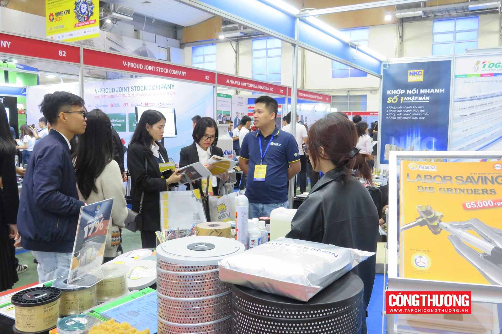 trien-lam-vimexpo-2024-se-tro-lai-vao-thang-10-ky-vong-don-15_6683aad411083 công nghiệp hỗ trợ