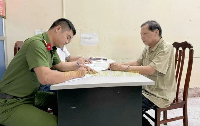 Bắt giữ kẻ trốn truy nã 33 năm tội chống người thi hành công vụ- Ảnh 1.