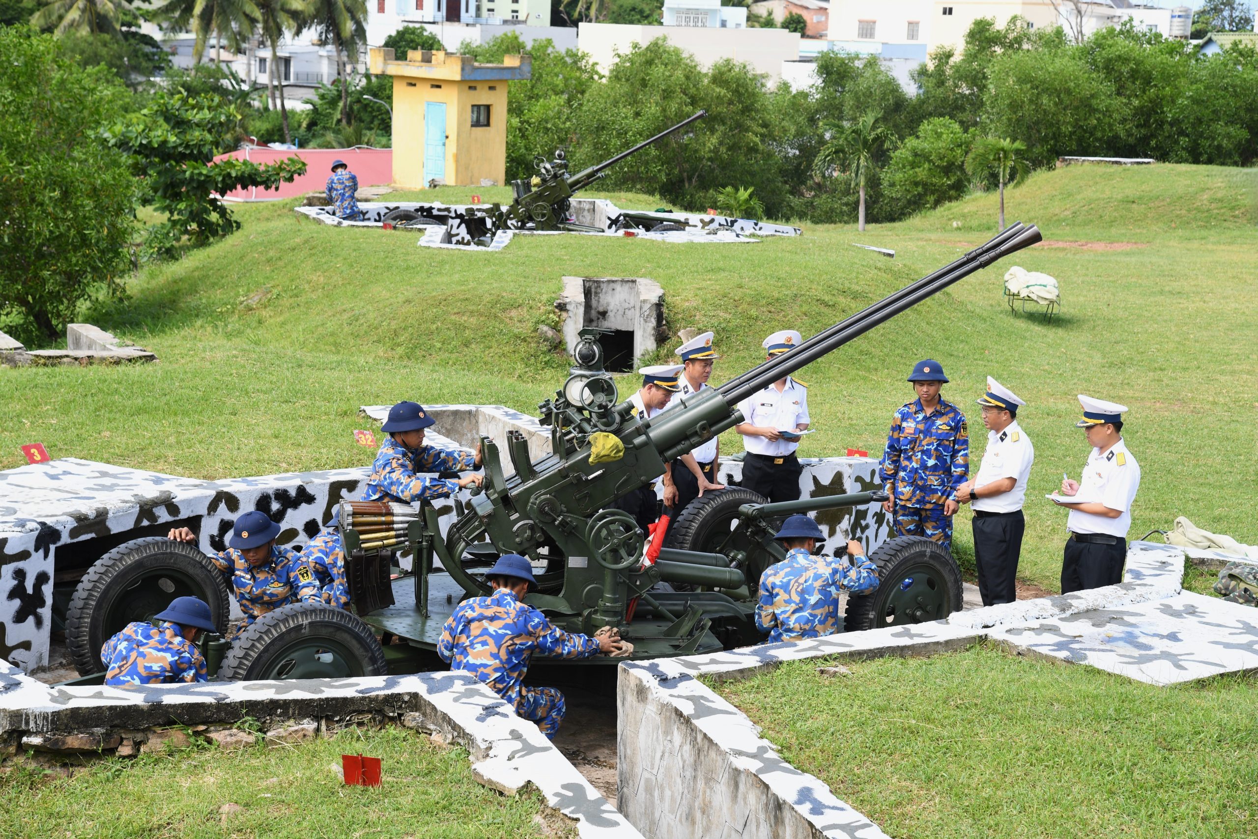 Bộ Tư lệnh Vùng 5 Hải quân kiểm tra chế độ thực hiện ngày kỹ thuật tại các đơn vị
