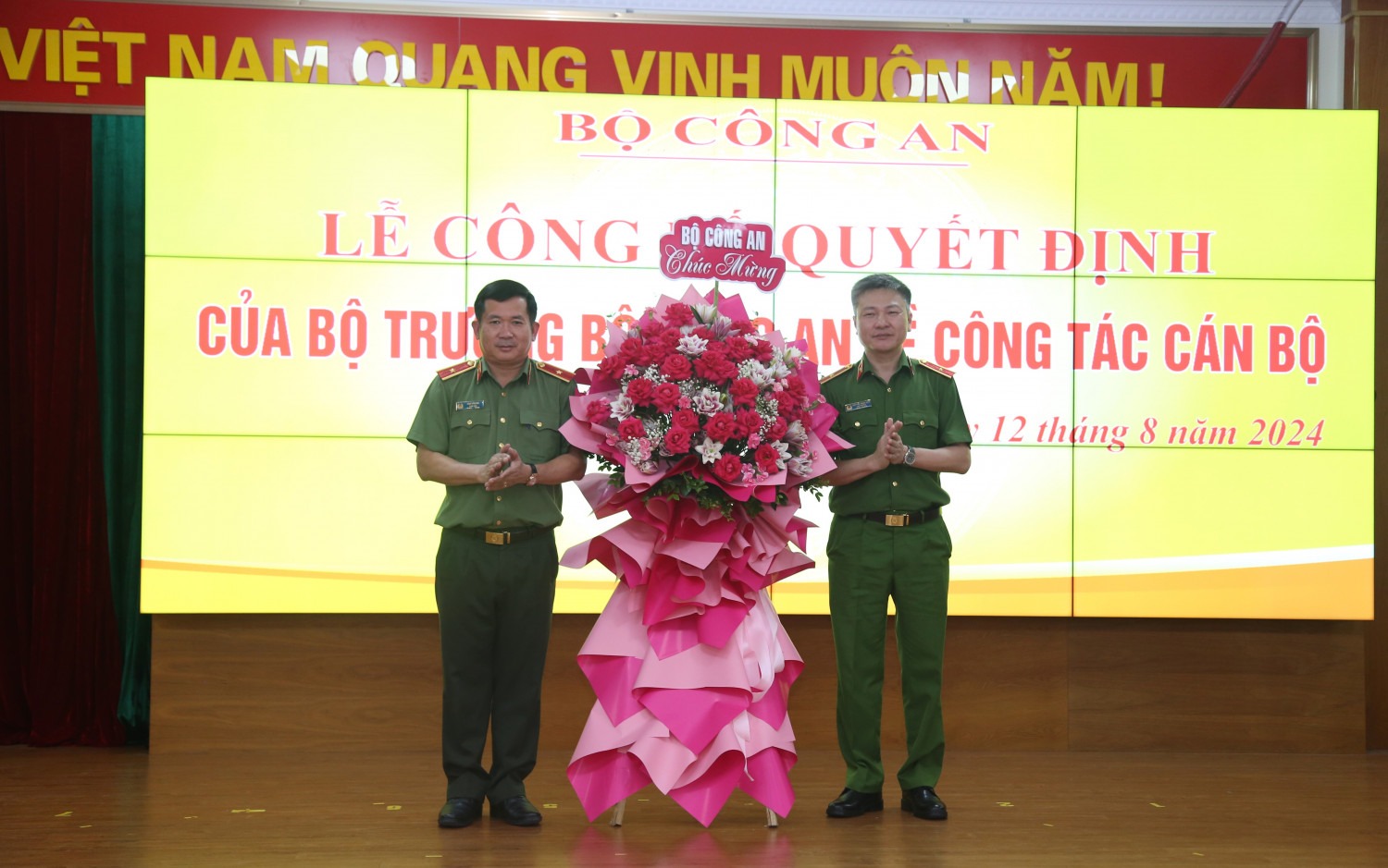 Thiếu tướng Đinh Văn Nơi làm Cục trưởng An ninh chính trị nội bộ- Ảnh 1. Thiếu tướng Đinh Văn Nơi làm Cục trưởng An ninh chính trị nội bộ- Ảnh 1.