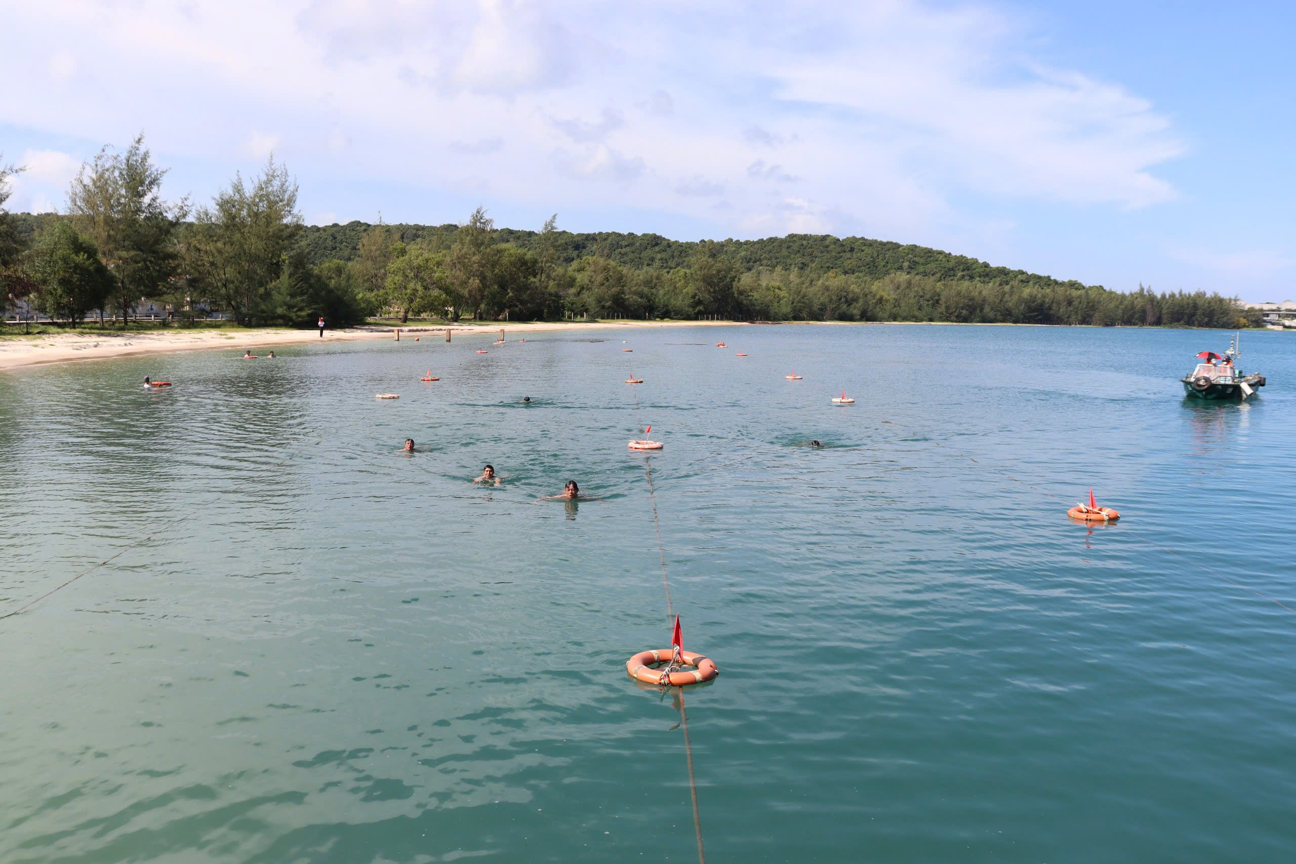 Lữ đoàn 127 bế mạc Hội thi tàu chính quy mẫu mực, Hội thao huấn luyện tàu năm 2024