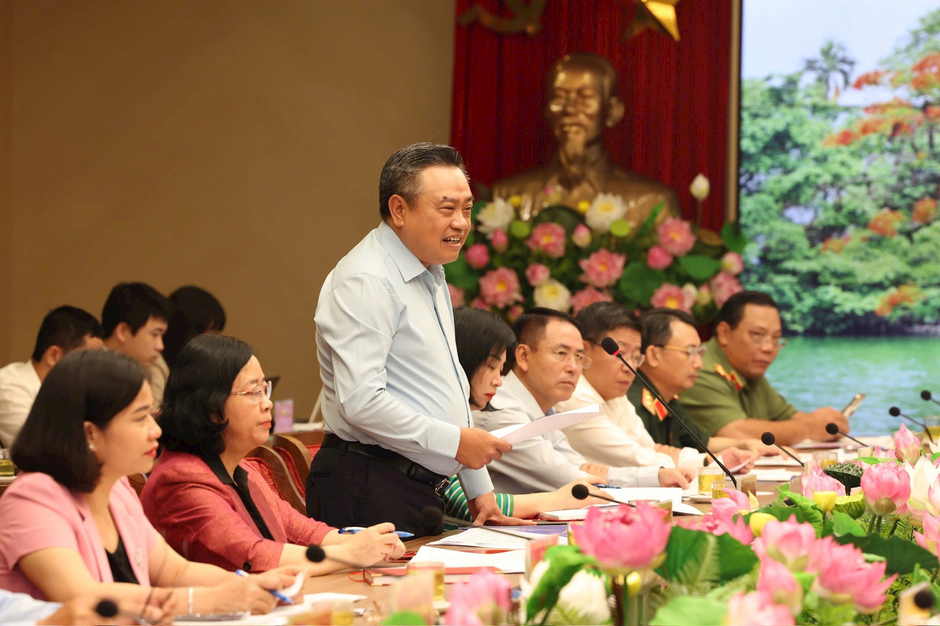 Hà Nội đề nghị có chính sách đặc thù, đột phá cho đường sắt đô thị- Ảnh 1. Hà Nội đề nghị có chính sách đặc thù, đột phá cho đường sắt đô thị- Ảnh 1.