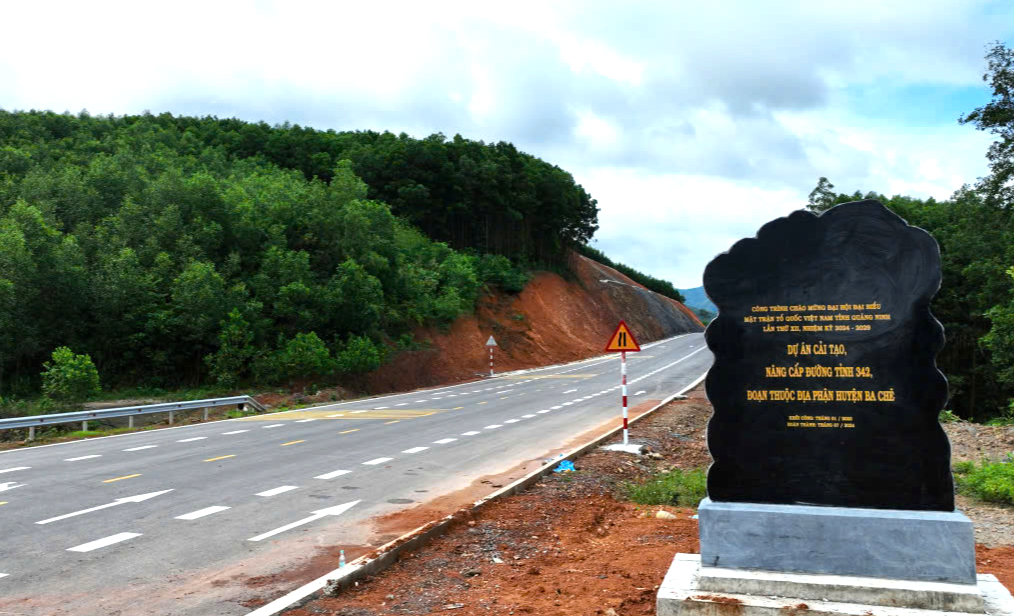 Ngắm tuyến tỉnh lộ gần 800 tỷ đồng nối Quảng Ninh với Lạng Sơn- Ảnh 1. Ngắm tuyến tỉnh lộ gần 800 tỷ đồng nối Quảng Ninh với Lạng Sơn- Ảnh 1.