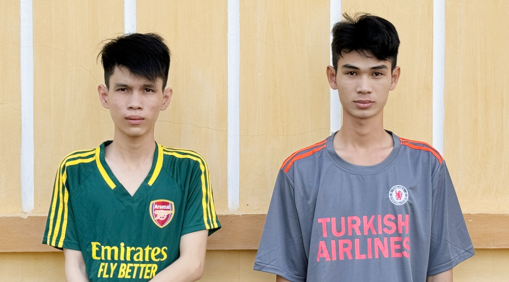 Bị nhắc nhở, hai công nhân đón đường chém nữ quản lý trọng thương- Ảnh 1. Bị nhắc nhở, hai công nhân đón đường chém nữ quản lý trọng thương- Ảnh 1.