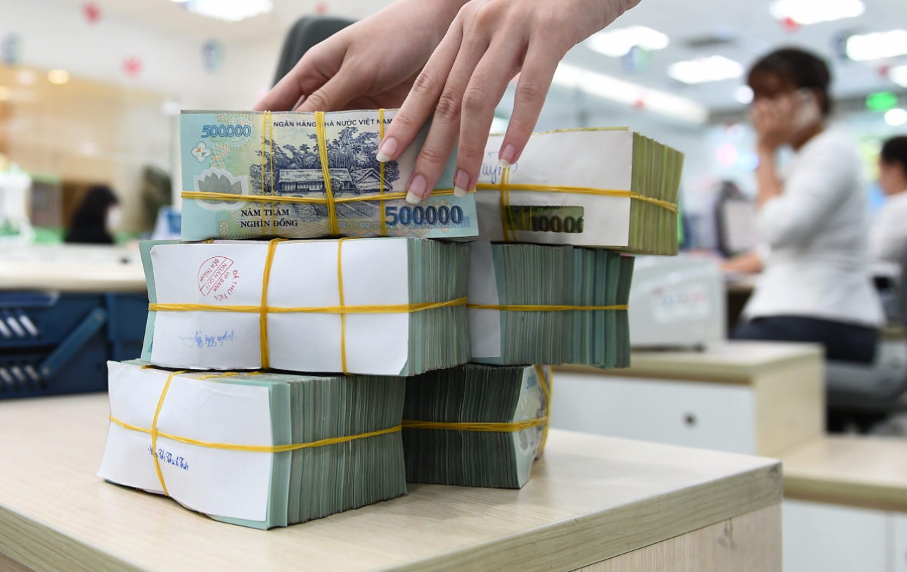 Lãi suất huy động tăng, lợi và hại?- Ảnh 1.