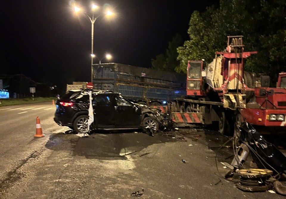 Khởi tố cựu trung tá công an có nồng độ cồn gây tai nạn chết người ở Huế- Ảnh 1. Khởi tố cựu trung tá công an có nồng độ cồn gây tai nạn chết người ở Huế- Ảnh 1.