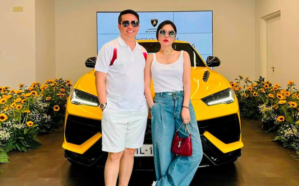 Bí ẩn khối tài sản kếch xù của vợ chồng Đoàn Di Băng- Ảnh 1. Bí ẩn khối tài sản kếch xù của vợ chồng Đoàn Di Băng- Ảnh 1.