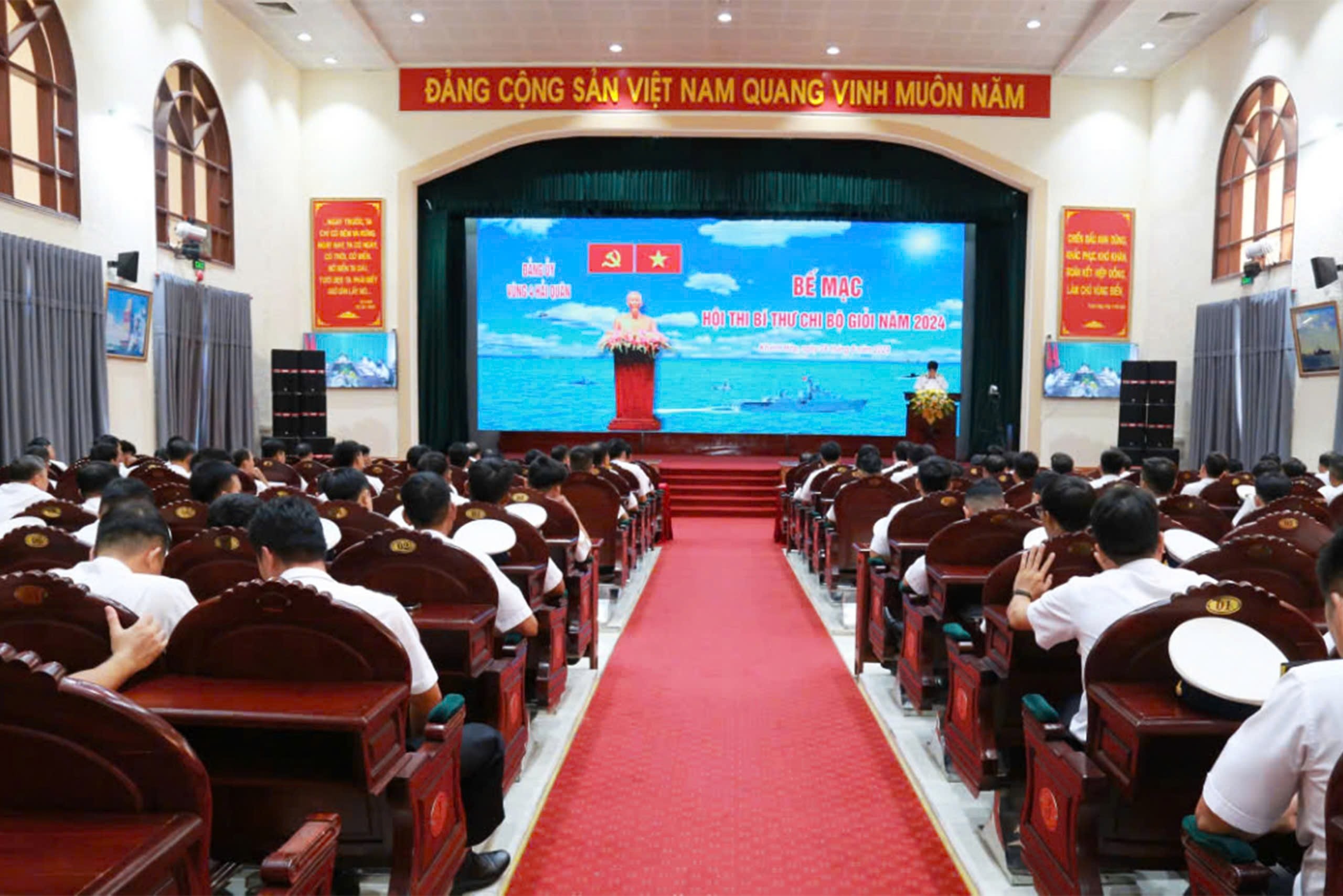 Hội thi Bí thư Chi bộ giỏi Vùng 4 Hải quân năm 2024 thành công tốt đẹp