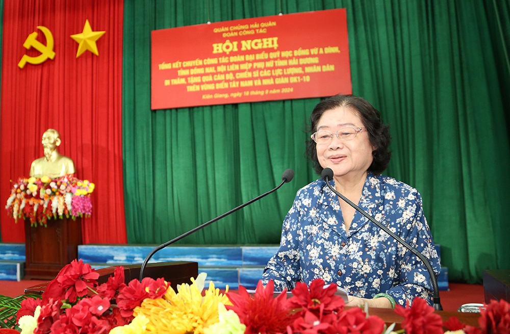 Đoàn công tác biển đảo Tây Nam thăm, động viên cán bộ, chiến sĩ Bộ Tư lệnh Vùng 5 và tổng kết chuyến công tác