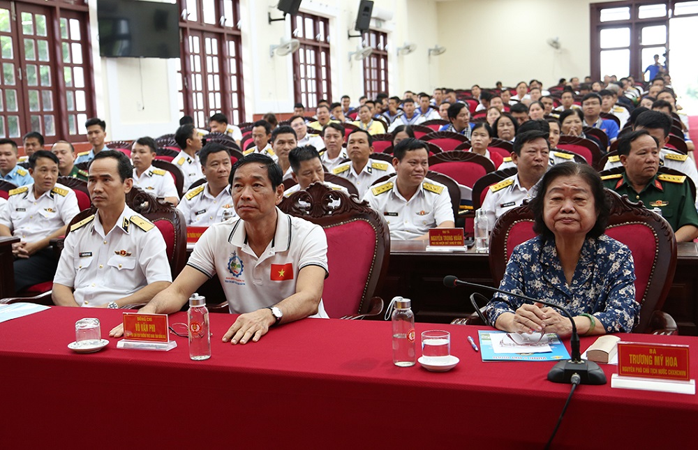 Đoàn công tác biển đảo Tây Nam thăm, động viên cán bộ, chiến sĩ Bộ Tư lệnh Vùng 5 và tổng kết chuyến công tác