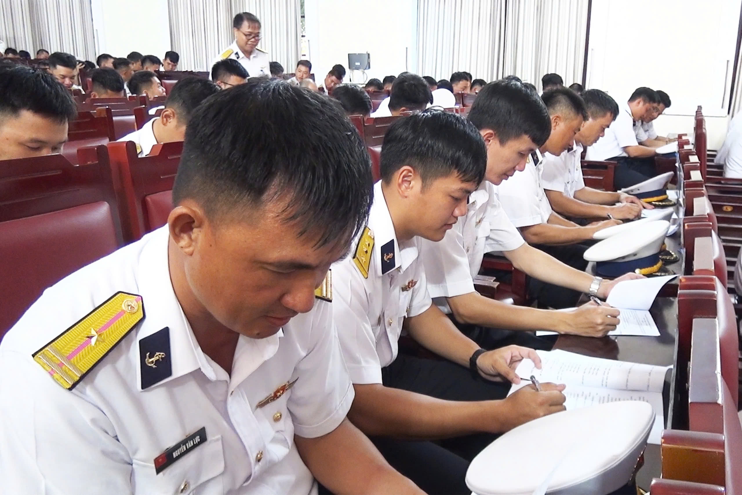 Lữ đoàn 162, Vùng 4 Hải quân, khai mạc Hội thi “Tàu chính quy, mẫu mực” năm 2024