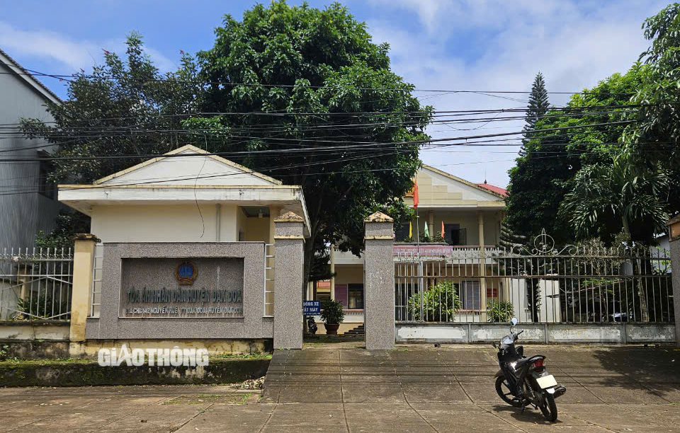 Gia Lai: Phó chánh án TAND huyện Đắk Đoa bị điều tra tội nhận hối lộ- Ảnh 1. Gia Lai: Phó chánh án TAND huyện Đắk Đoa bị điều tra tội nhận hối lộ- Ảnh 1.