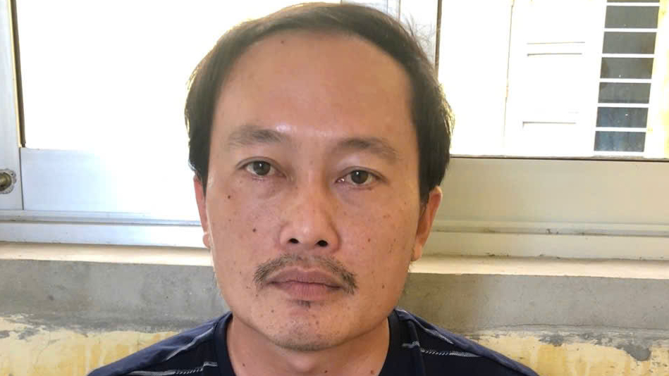 Bắt đối tượng truy nã về hành vi buôn bán thuốc bảo vệ thực vật giả- Ảnh 1. Bắt đối tượng truy nã về hành vi buôn bán thuốc bảo vệ thực vật giả- Ảnh 1.