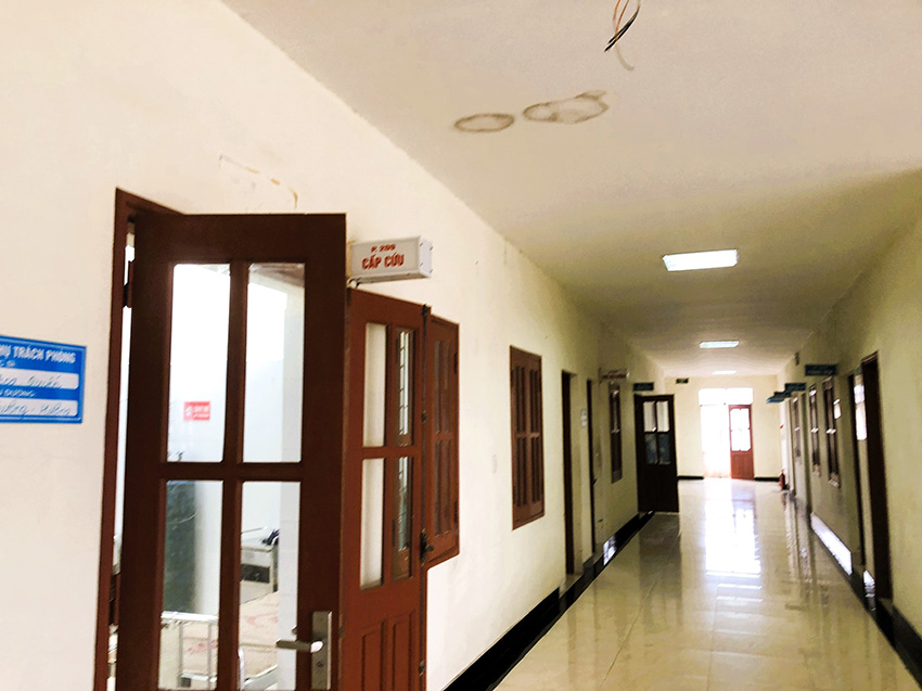 Cháu nhập viện cấp cứu sau tai nạn, chú lao vào hành hung bác sĩ- Ảnh 1.