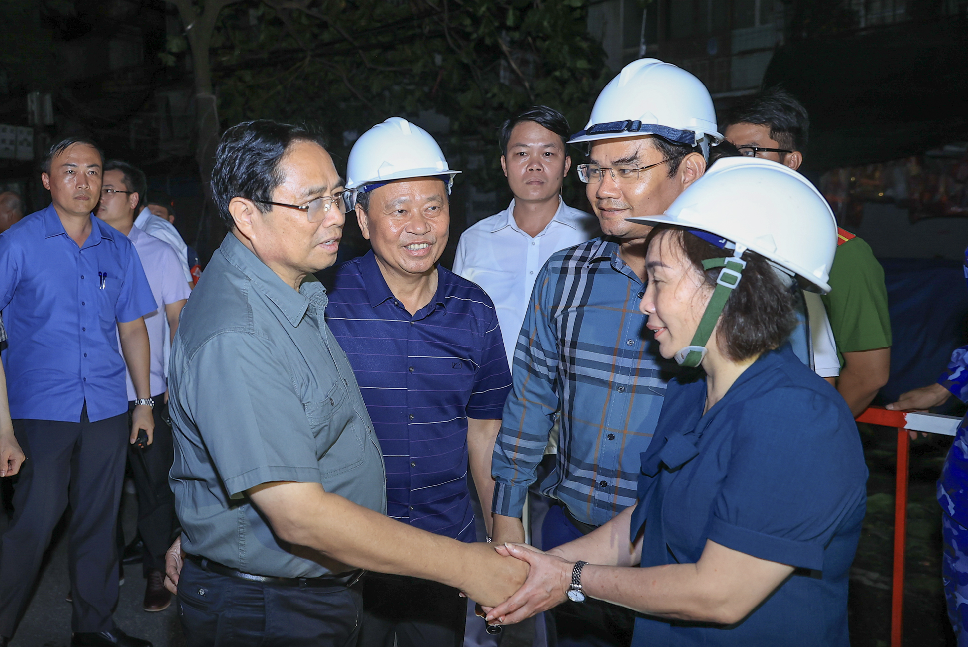 Bão số 3: Hỗ trợ khẩn cấp 100 tỷ đồng cho 5 tỉnh, Quảng Ninh và Hải Phòng xin tự cân đối- Ảnh 1. Bão số 3: Hỗ trợ khẩn cấp 100 tỷ đồng cho 5 tỉnh, Quảng Ninh và Hải Phòng xin tự cân đối- Ảnh 1.