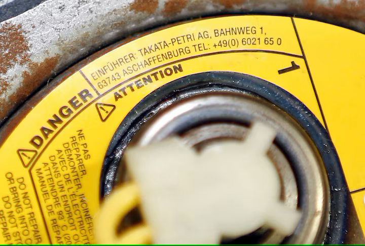 Túi khí Takata tiếp tục gây ám ảnh cho lái xe- Ảnh 1.