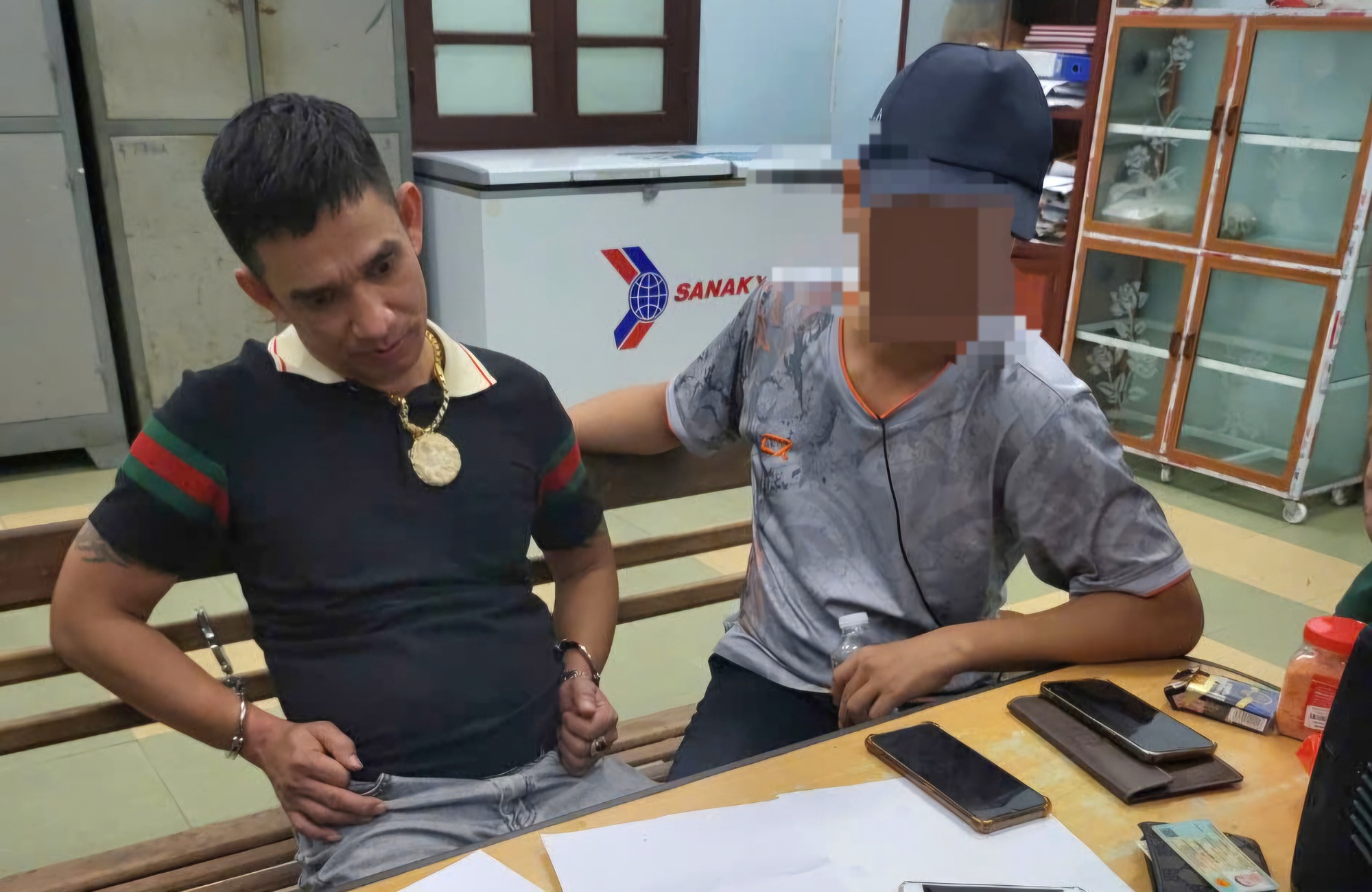 Bắt quả tang đối tượng có tiền án tiếp tục vận chuyển ma túy về Đà Nẵng- Ảnh 1.