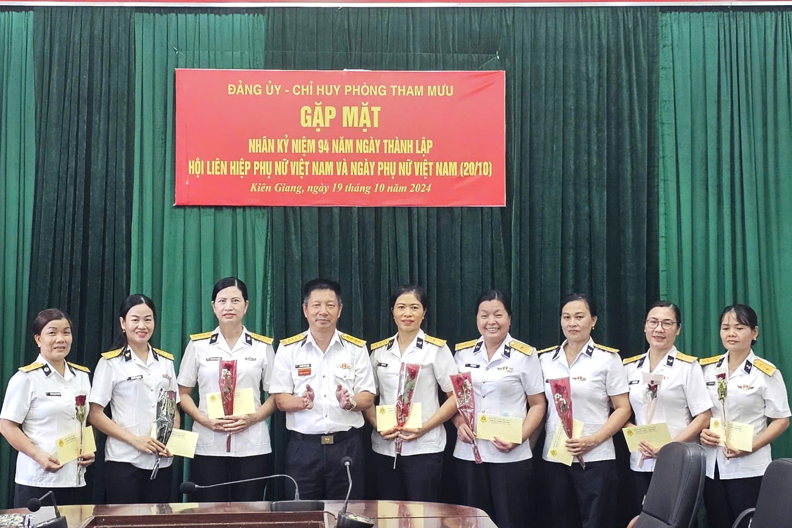 Vùng 5 Hải Quân: Các cơ quan, đơn vị gặp mặt kỷ niệm Ngày Phụ nữ Việt Nam