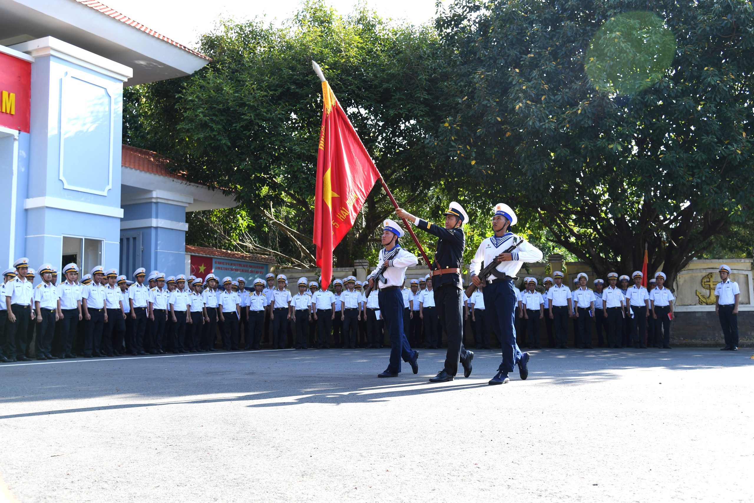 Bộ Tư lệnh Vùng 5 Hải quân tập huấn đội ngũ Tổ Quân kỳ