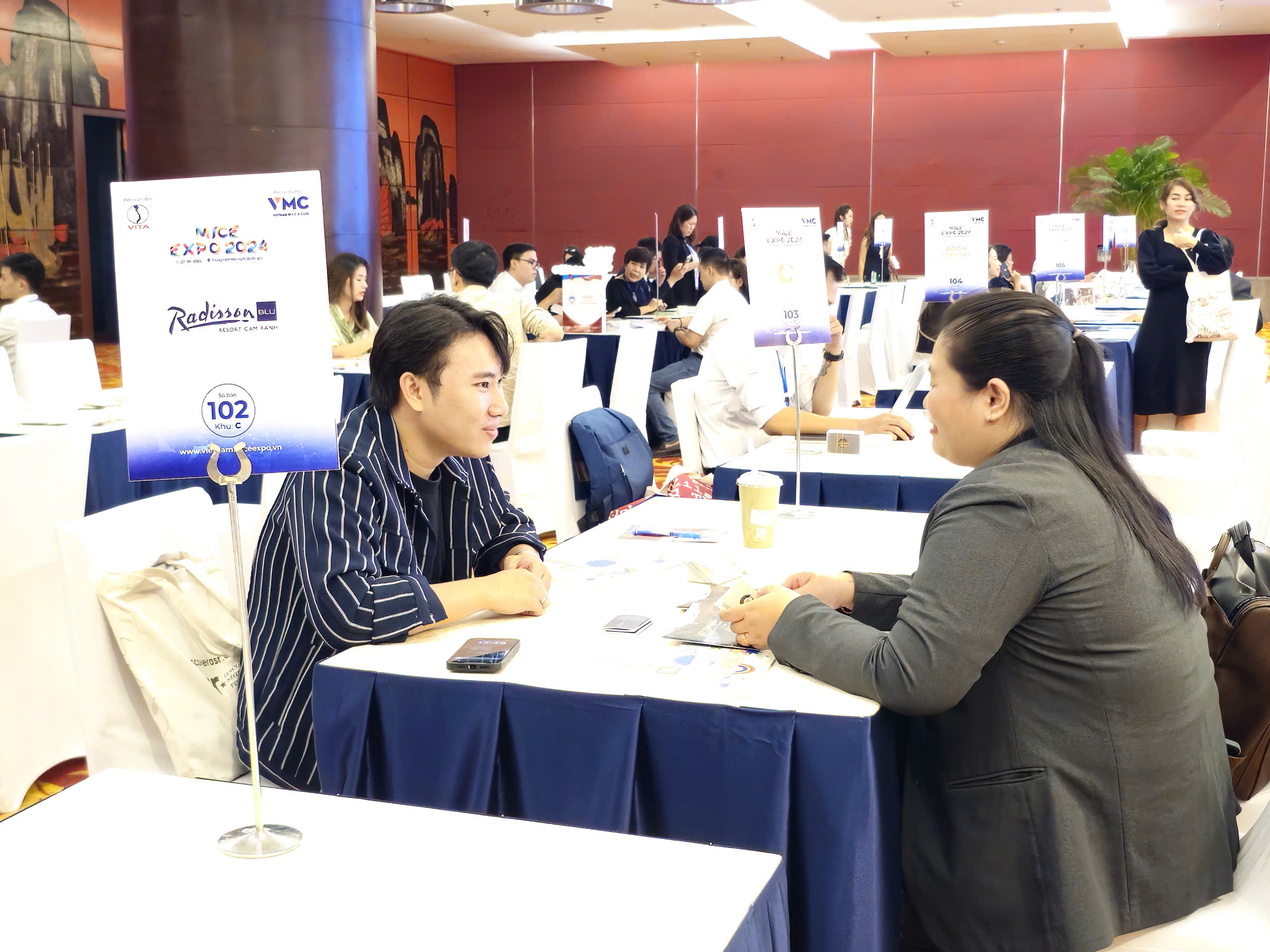 Bình quân 18,2 nghìn doanh nghiệp rút lui khỏi thị trường mỗi tháng- Ảnh 1.