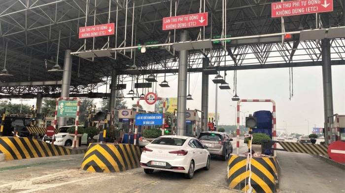 Kỳ vọng 1 năm sẽ hoàn tất chuyển đổi tài khoản thu phí sang tài khoản giao thông- Ảnh 1. Kỳ vọng 1 năm sẽ hoàn tất chuyển đổi tài khoản thu phí sang tài khoản giao thông- Ảnh 1.