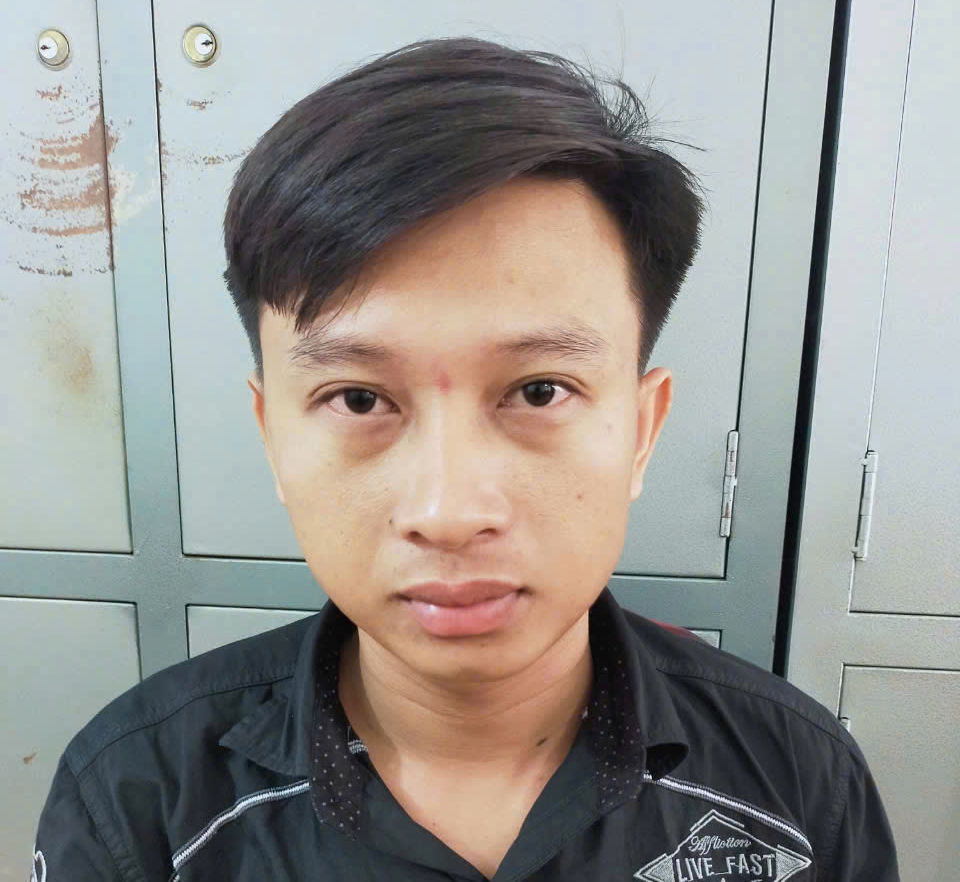 Nghi phạm giết người, cướp tài sản ở Bến Tre trốn sang Kiên Giang bị bắt- Ảnh 1. Nghi phạm giết người, cướp tài sản ở Bến Tre trốn sang Kiên Giang bị bắt- Ảnh 1.