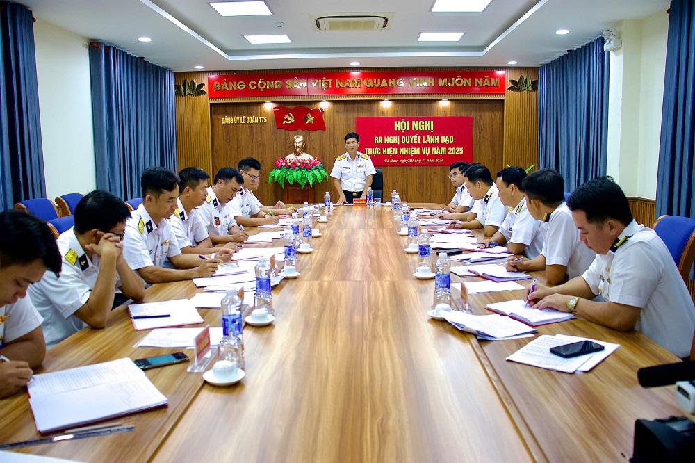 Lữ đoàn 175 tổng kết nhiệm vụ năm 2024