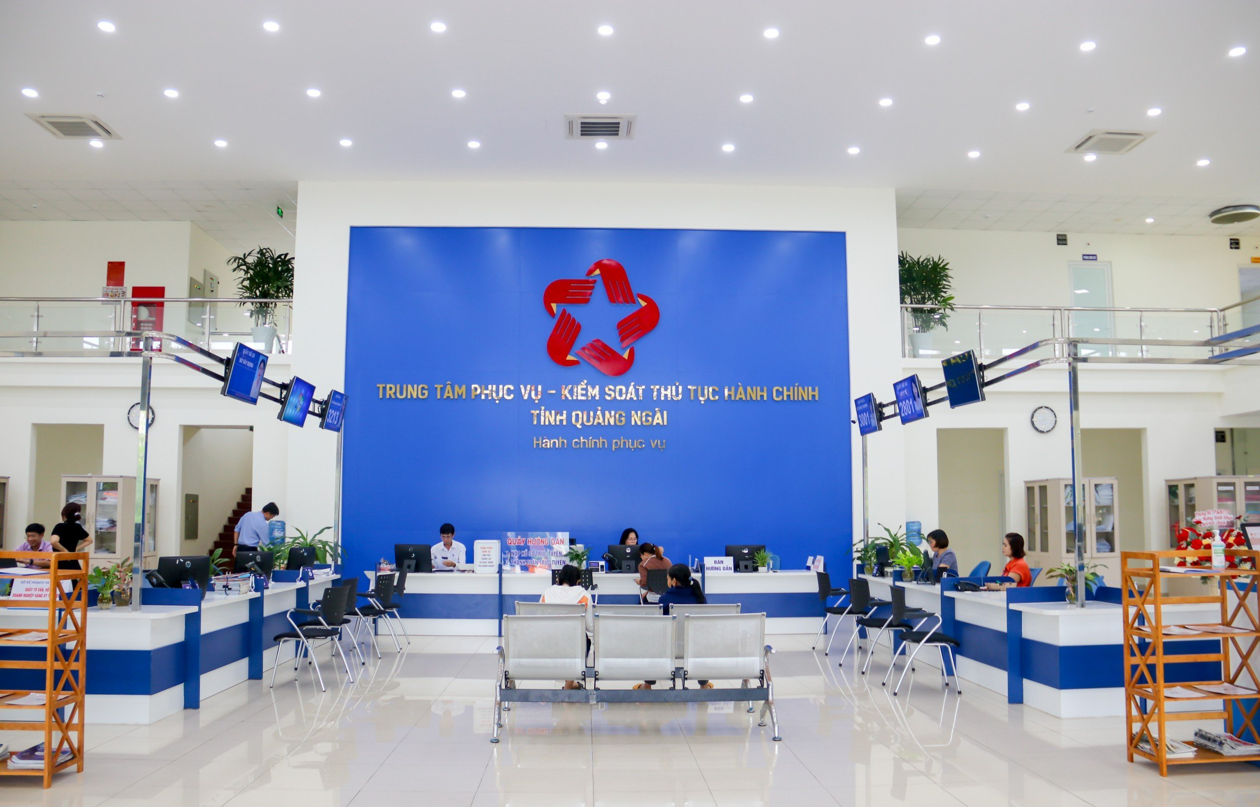 Đâu là bí quyết đưa Quảng Ngãi thành quán quân thanh toán trực tuyến sử dụng dịch vụ công- Ảnh 1. Đâu là bí quyết đưa Quảng Ngãi thành quán quân thanh toán trực tuyến sử dụng dịch vụ công- Ảnh 1.