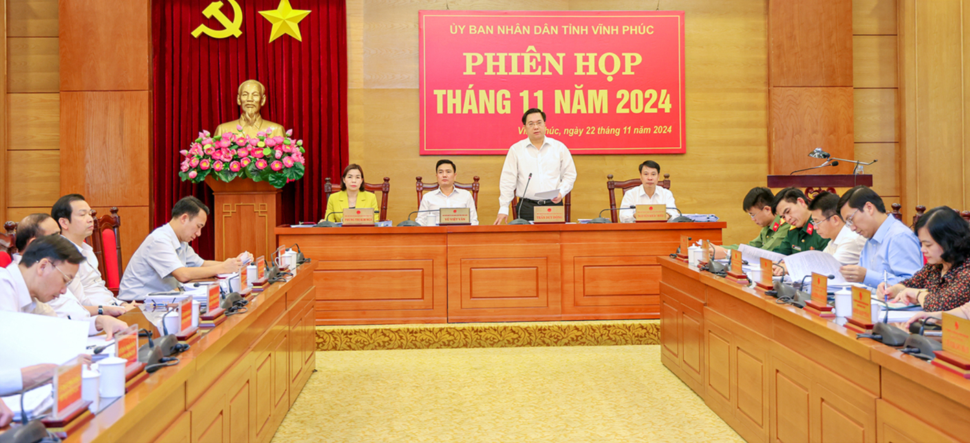 Vĩnh Phúc đặt mục tiêu tăng trưởng kinh tế 8 - 9% trong năm 2025- Ảnh 1. Vĩnh Phúc đặt mục tiêu tăng trưởng kinh tế 8 - 9% trong năm 2025- Ảnh 1.