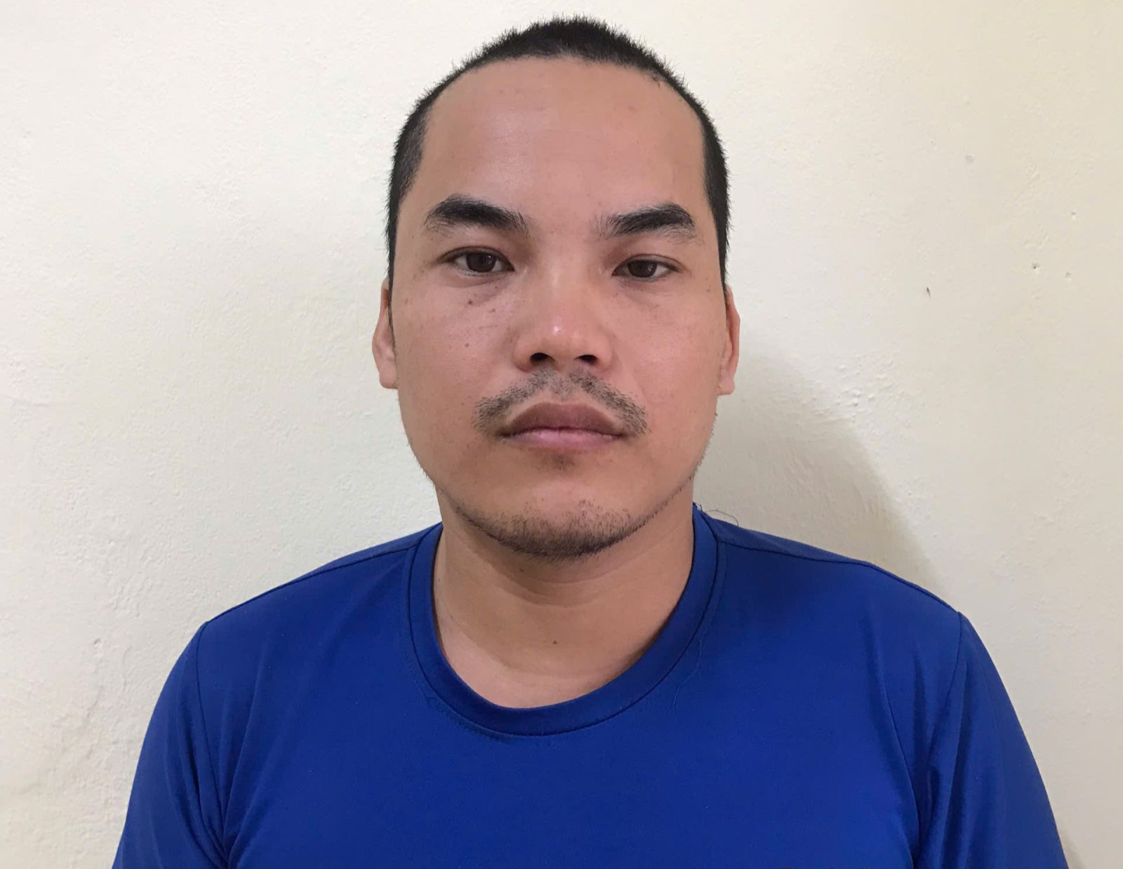 Nam tài xế bị tạm giữ vì làm lật xe, đè chết người tại công trình giao thông- Ảnh 1.