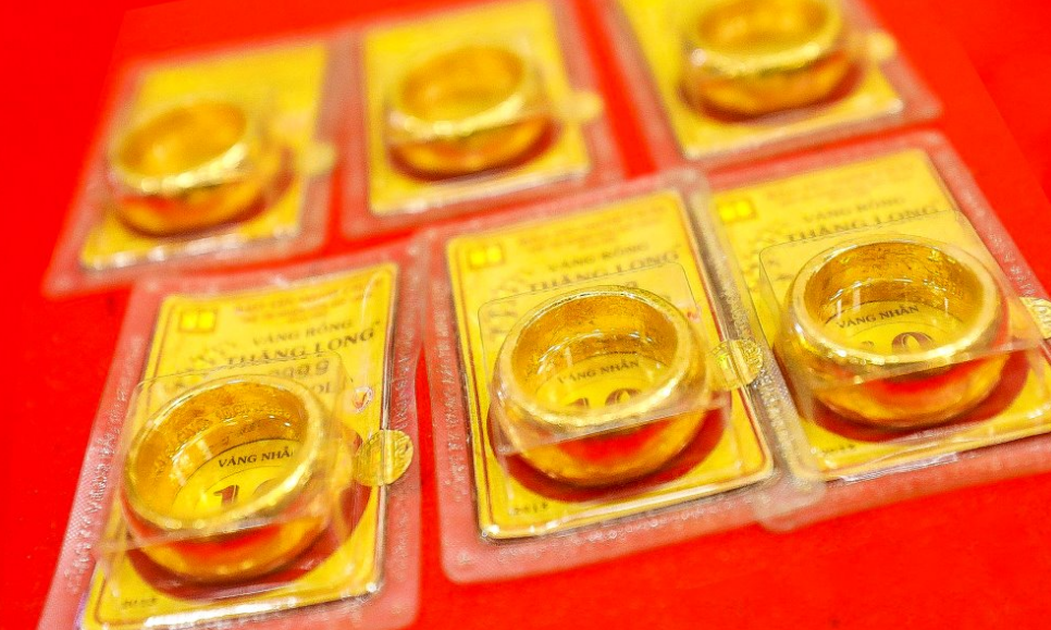 Cắt chuỗi tăng liên tục, vàng trong nước giảm ngay phiên đầu tuần- Ảnh 1. Cắt chuỗi tăng liên tục, vàng trong nước giảm ngay phiên đầu tuần- Ảnh 1.